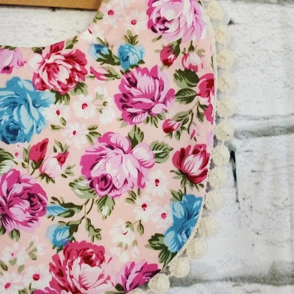 Boho Vintage Inspired Reversable Baby Bib with Matching Headbands Baby G… - Picture 7 of 10